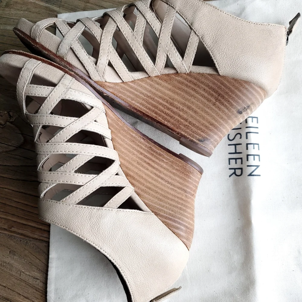 Eileen Fisher Women's Wedge Sandal Leather Tan Size 6
